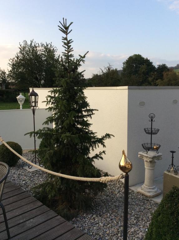 Landcafe Mit Mini Hotel Burgdorf Pokój zdjęcie