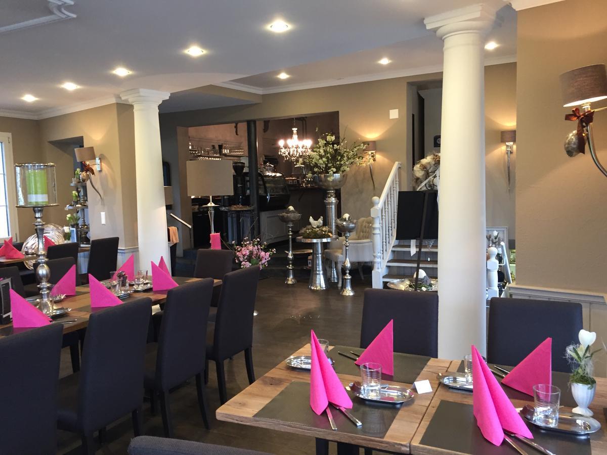 Landcafe Mit Mini Hotel Burgdorf Zewnętrze zdjęcie